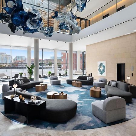 The Westin London City Εξωτερικό φωτογραφία The lobby of the hotel