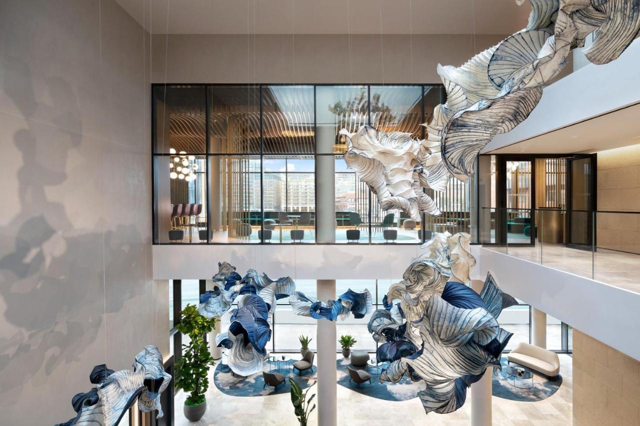 The Westin London City Εξωτερικό φωτογραφία The lobby of the hotel
