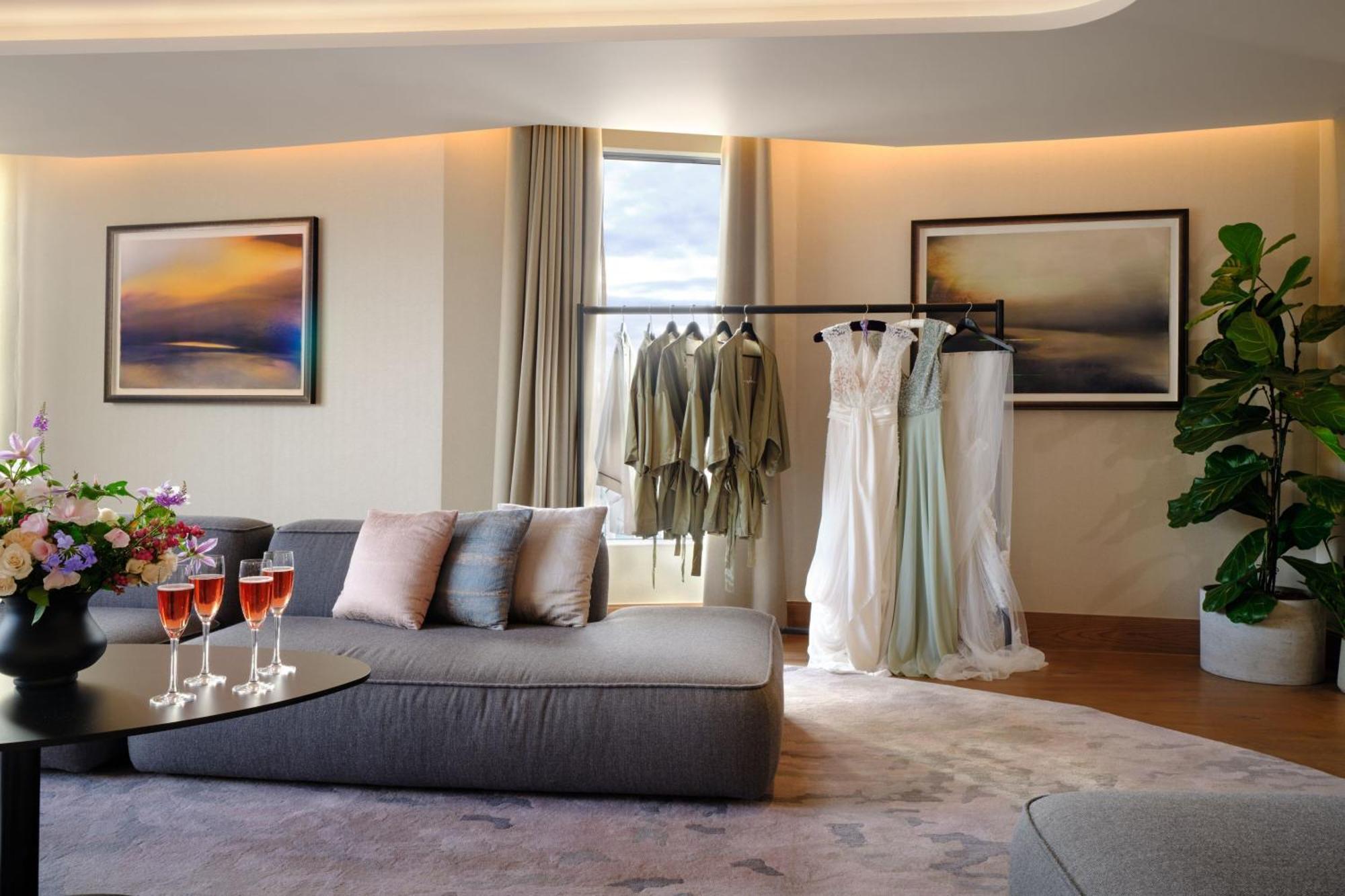 The Westin London City Εξωτερικό φωτογραφία The dressing room at The Dorchester