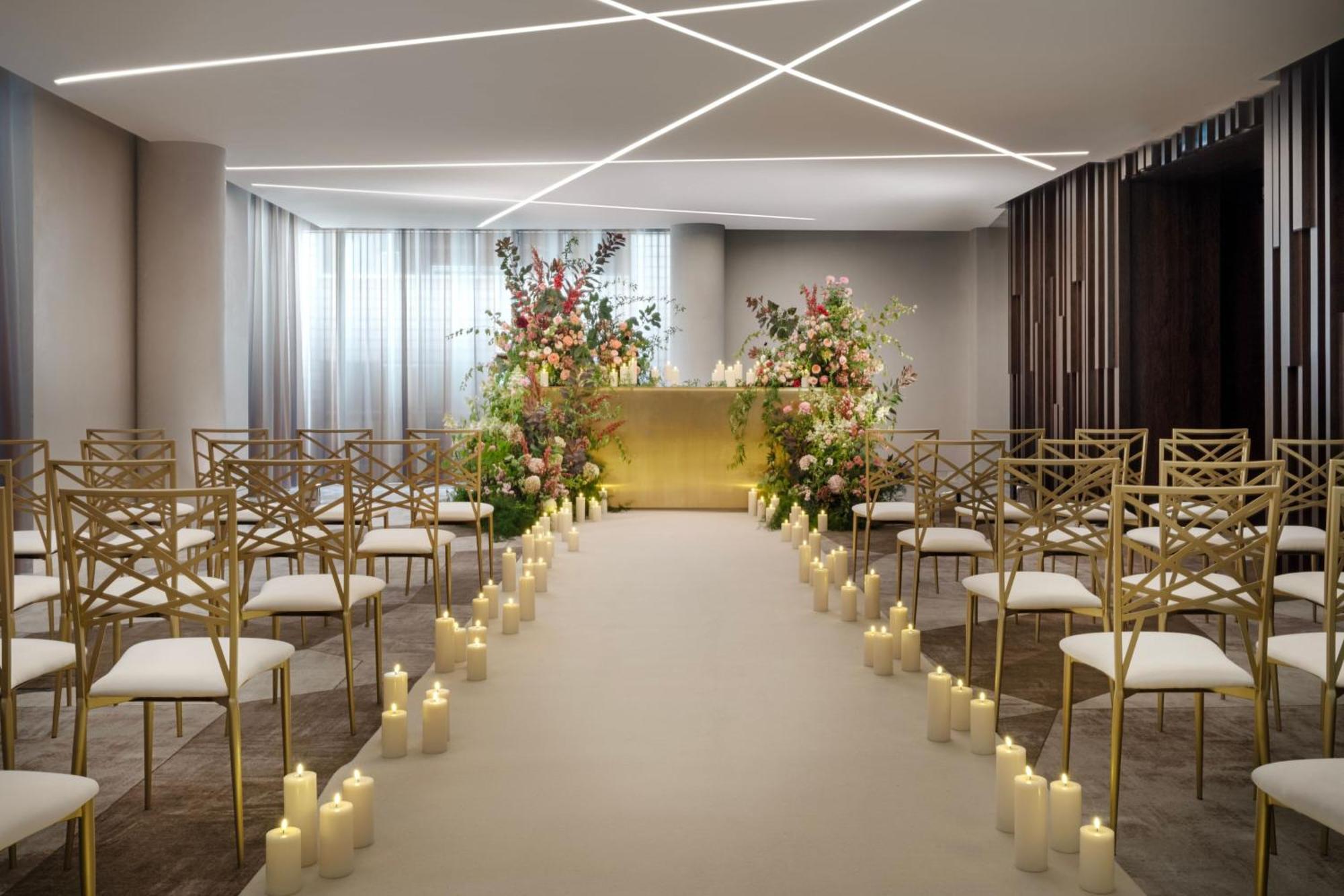 The Westin London City Εξωτερικό φωτογραφία The Chapel